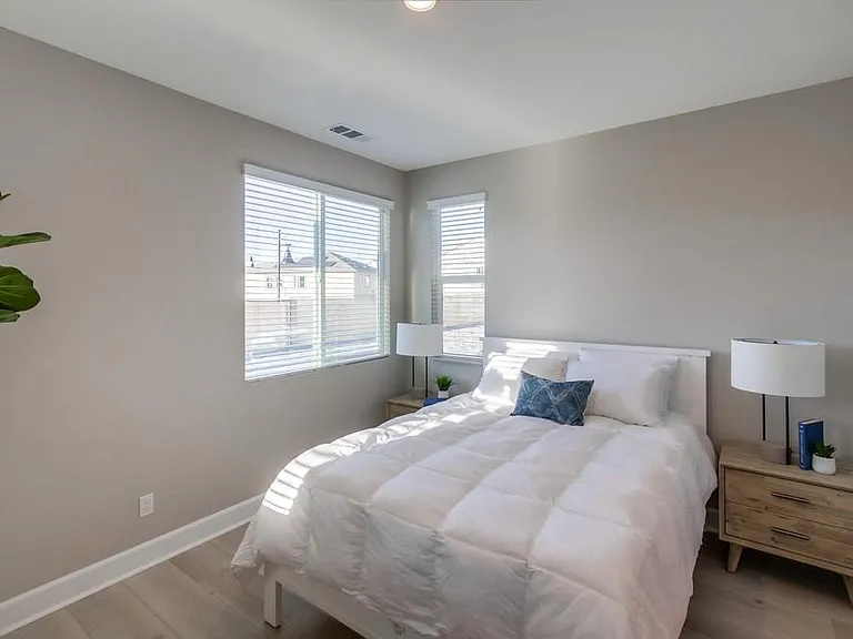12641 Stella Ln — Photo 12