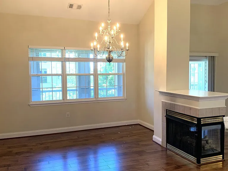 400 Symphony Cir #458C — Photo 2