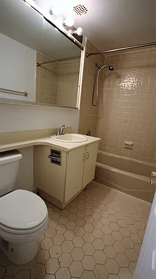 Rented by Keyah Enterprises | media 38