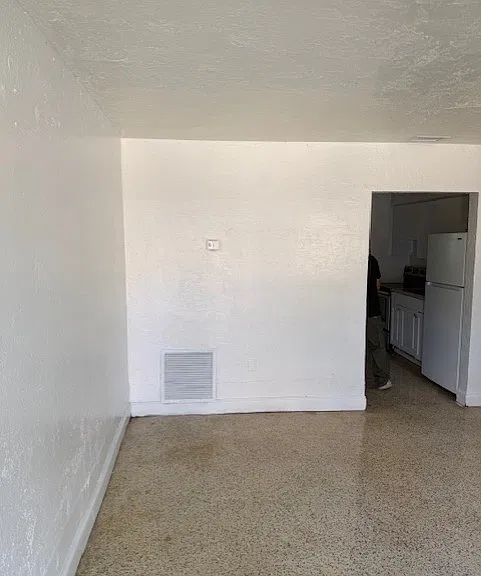2175 NW 41st St #2 — Photo 4
