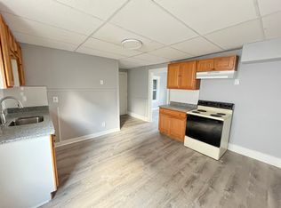 30 Hunt St #1, Springfield, MA 01108