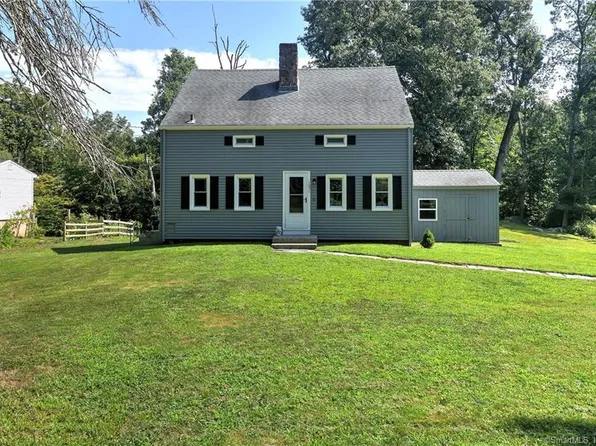 1051 Still Hill Road, Hamden, CT 06518