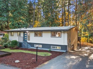 3549 NE 182nd St, Lake Forest Park, WA
