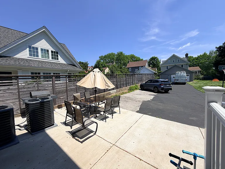 123 Bryn Mawr Ave — Photo 21
