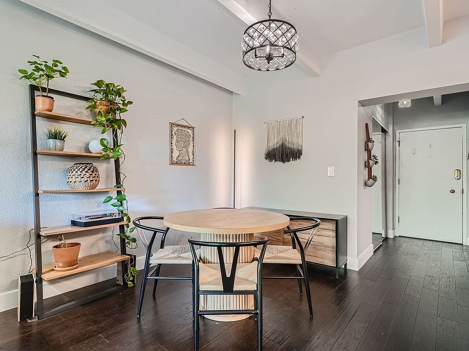 Dining area (adjacent to kitchen).
