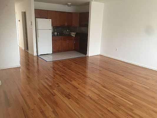 4th image of 43-30 69th St #1