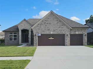 18544 Stallmann Dr, Macomb, MI