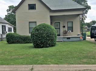 712 N Pine St, North Little Rock, AR 72114