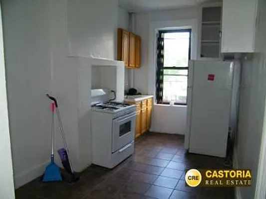 Rented by Francis Castoria LREB | media 15