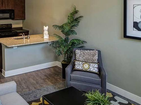 2nd image of 306 S 24th St #202