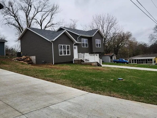 804 E Elm Street, Ozark, MO 65721