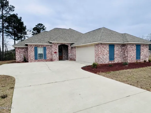 126 Bailey Cv, Canton, MS 39046
