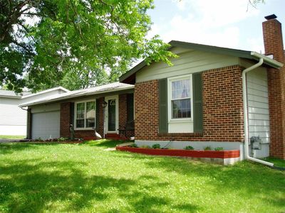 2019 Novem Dr, Fenton, MO, 63026