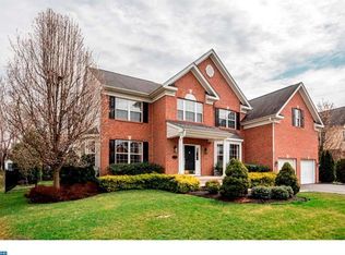 5 Castleton Ln, Moorestown, NJ 08057