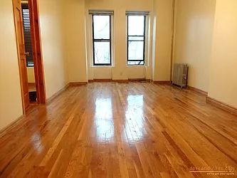 Rented by aptsandlofts.com