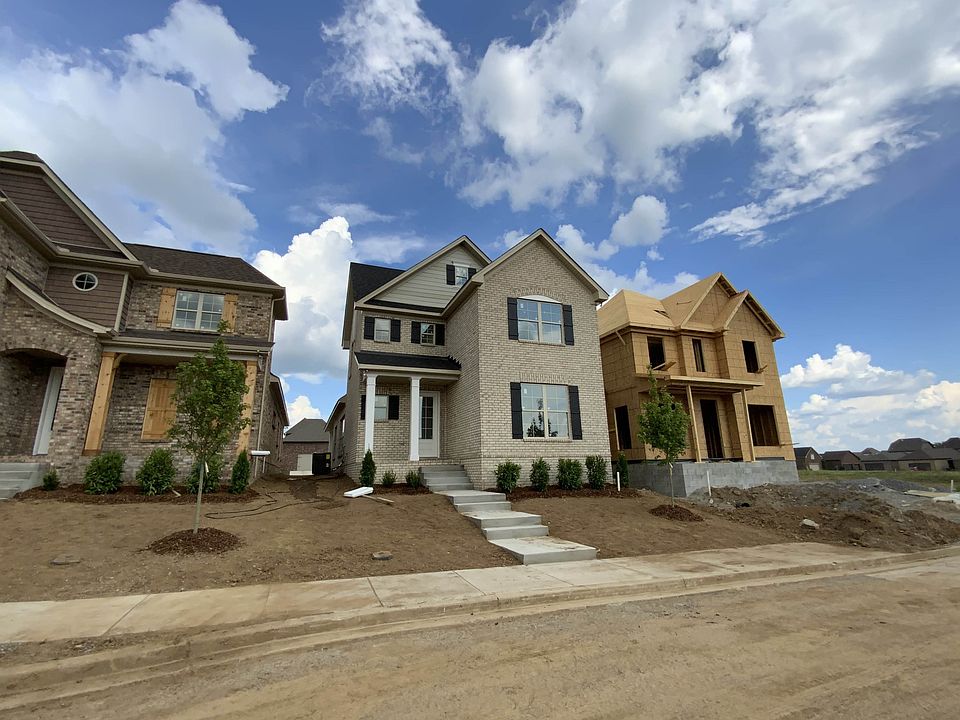 2nd image of 1021 Paddock Park Cir Lot 172