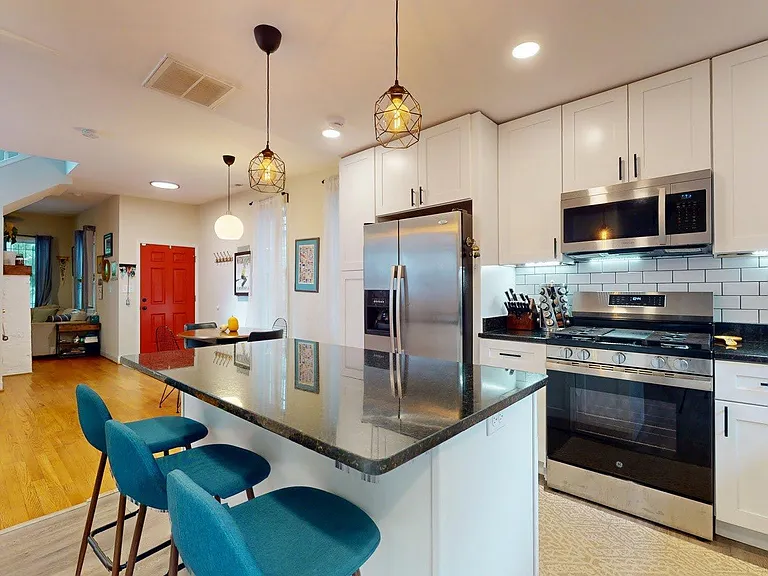 1328 Morris Rd SE — Photo 15