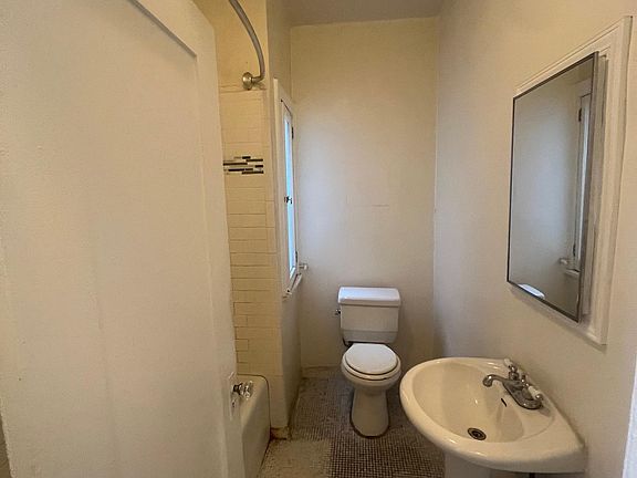 5th image of 965 N Vendome St APT 206
