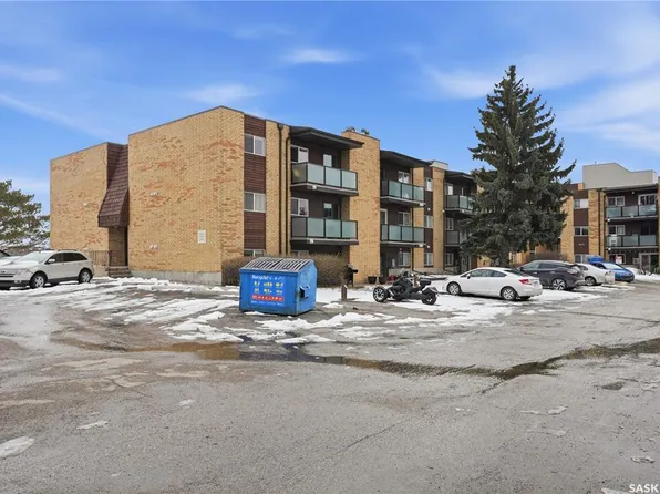 UNIT 307-419 Tait COURT, Saskatoon, SK S7H 5L3