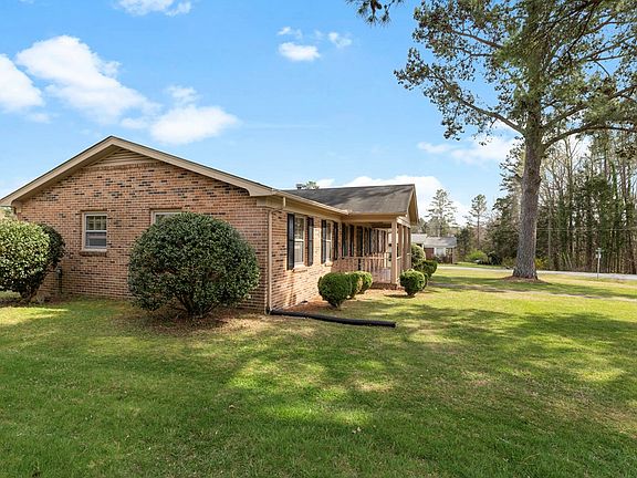 2nd image of 115 Fairfield Dr