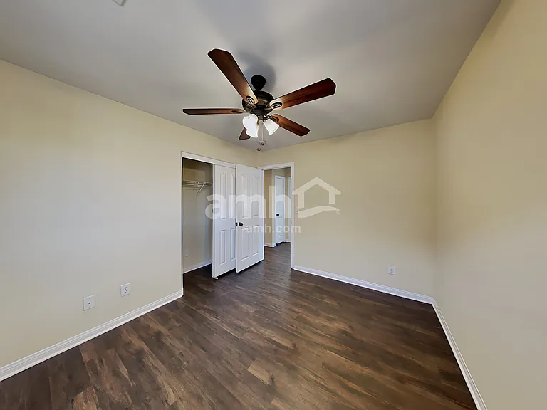 37 Harbor Pines Ct — Photo 17