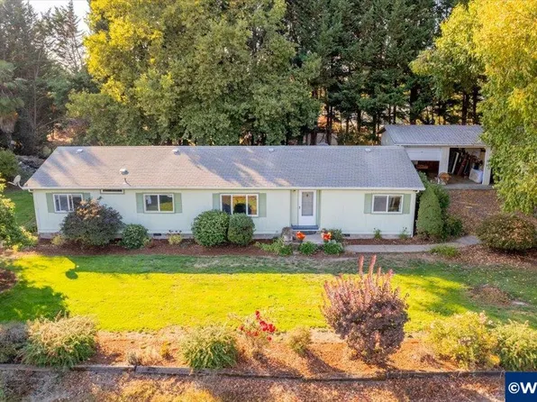33512 Lucky Way, Lebanon, OR 97355