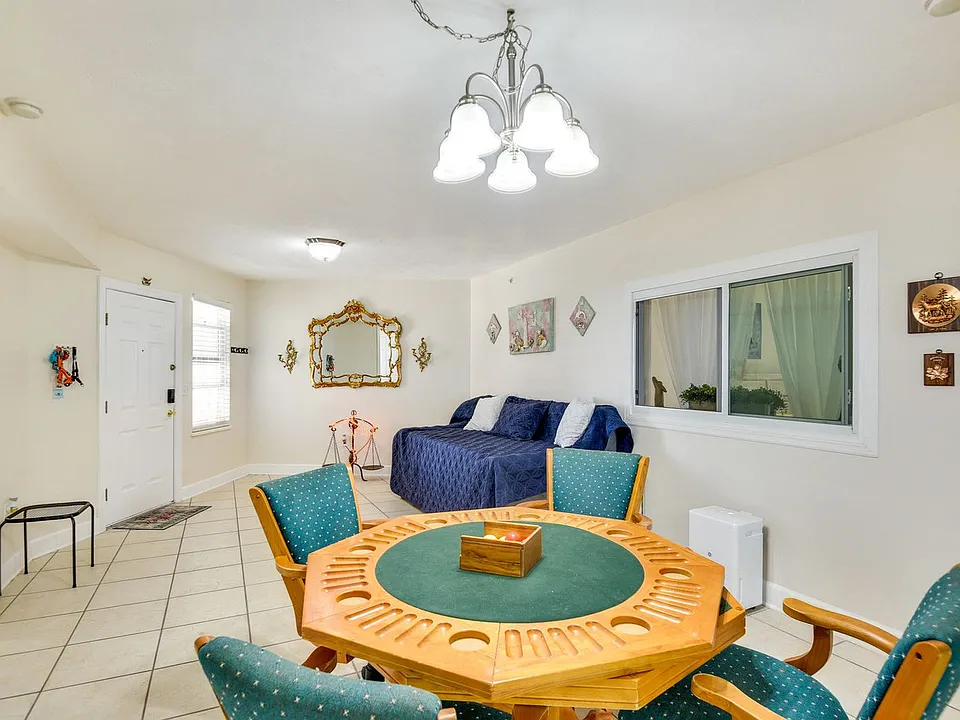 2055 S Atlantic Ave #8-ID1545833P