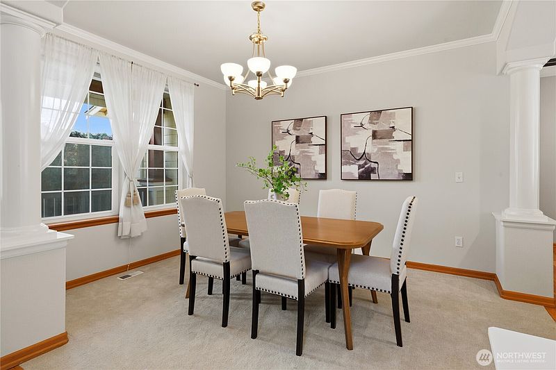 4th image of 24012 21st Avenue W
