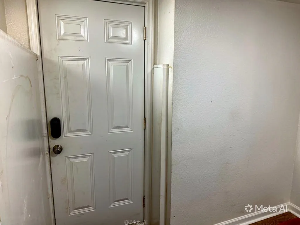 1 bed, 1.5 bath, 1855 sqft, $1,350 — Photo 3