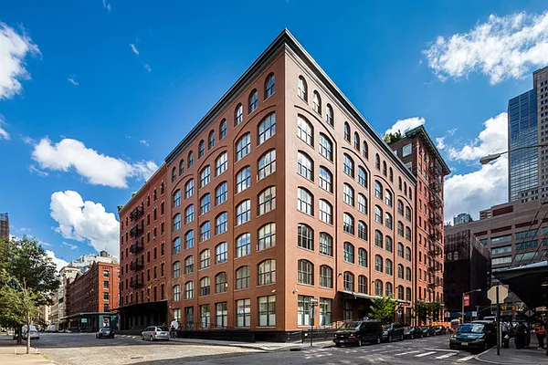 Sold by Compass | media 7