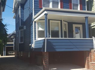 98 W 14th St, Bayonne, NJ 07002