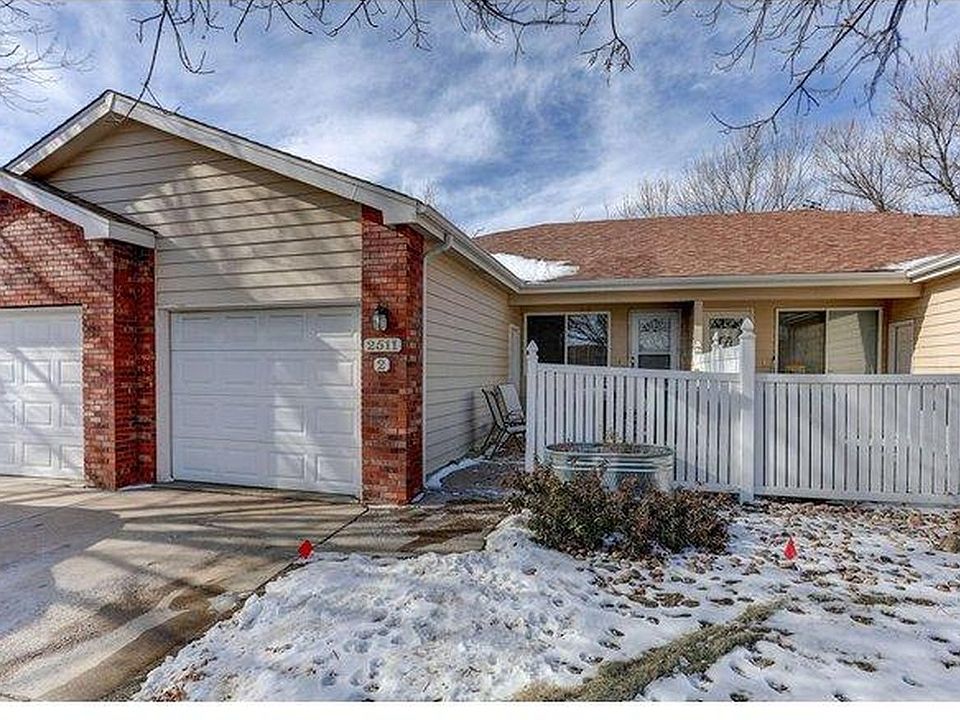 1st image of 2511 49th Ave #2