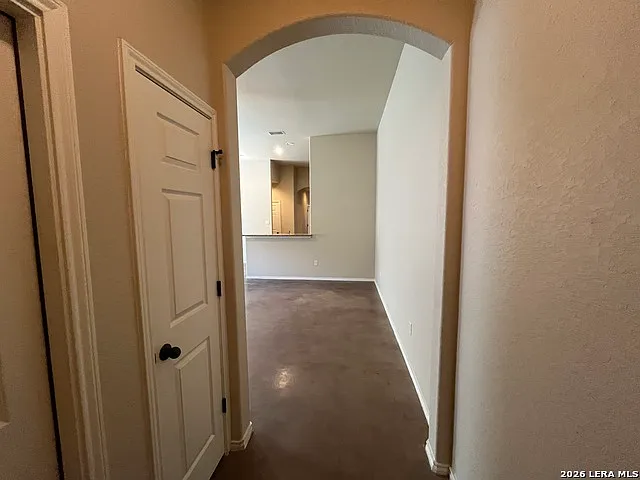 168 Joanne Cv — Photo 3