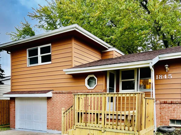 1845 S Shore Dr, Worthington, MN 56187