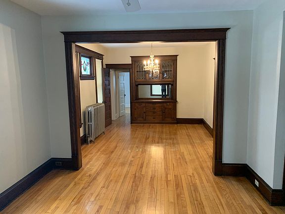3rd image of 3408 Aldrich Ave S Unit 1
