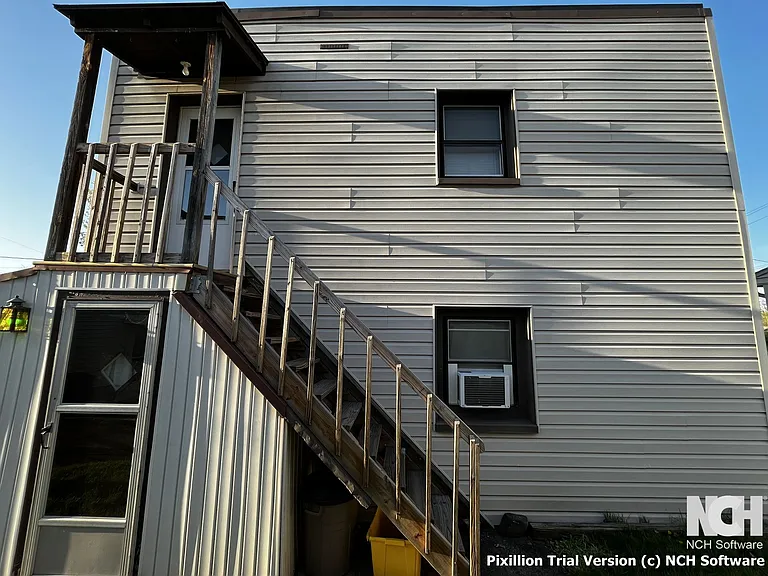 27 Berwin St — Photo 2