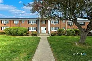 1254 Farmington Ave Photo 1