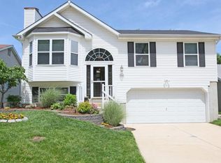 964 Wynstay Cir, Valley Park, MO