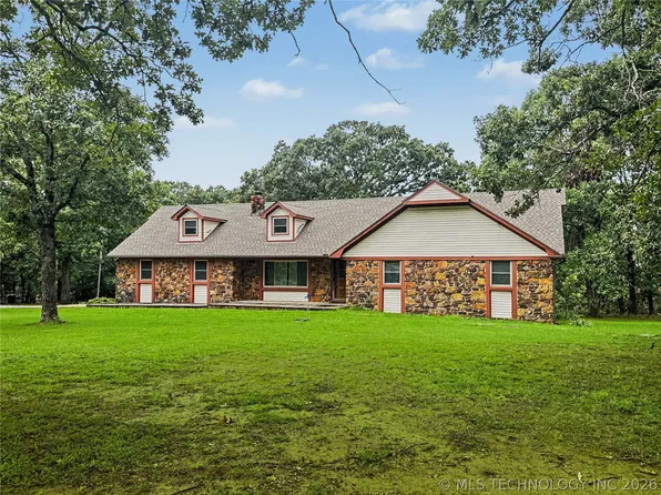 20472 S 494th Rd, Tahlequah, OK 74464
