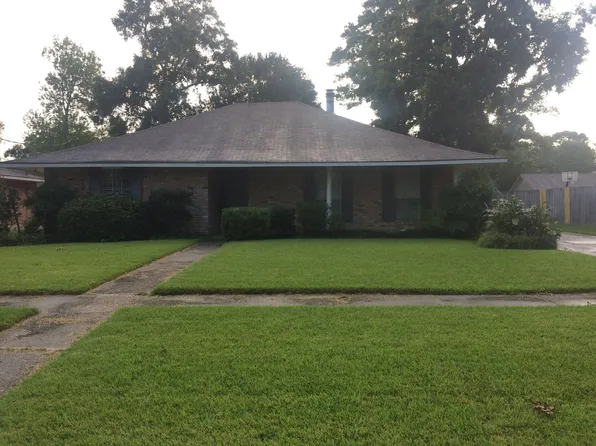5148 Floynell Dr, Baton Rouge, LA 70809