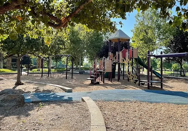 3557 Envero Way — Photo 18