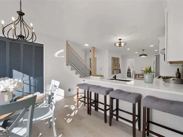 2360 Milstead Cir NE, Marietta, GA 30066