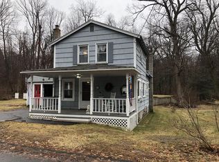 25 Lakeview Ave, Lunenburg, MA 01462