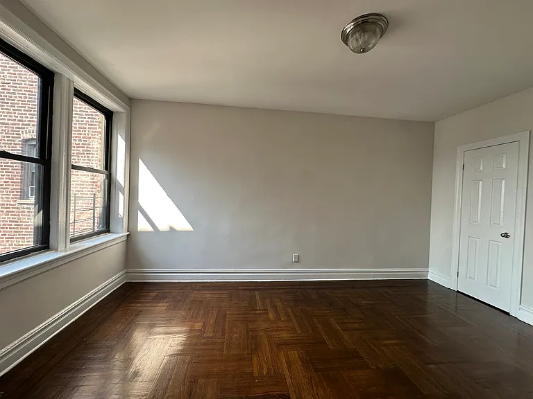4760 39th Pl #4C — Photo 15