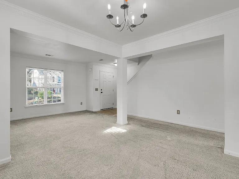 25 Pennyroyal Way — Photo 11