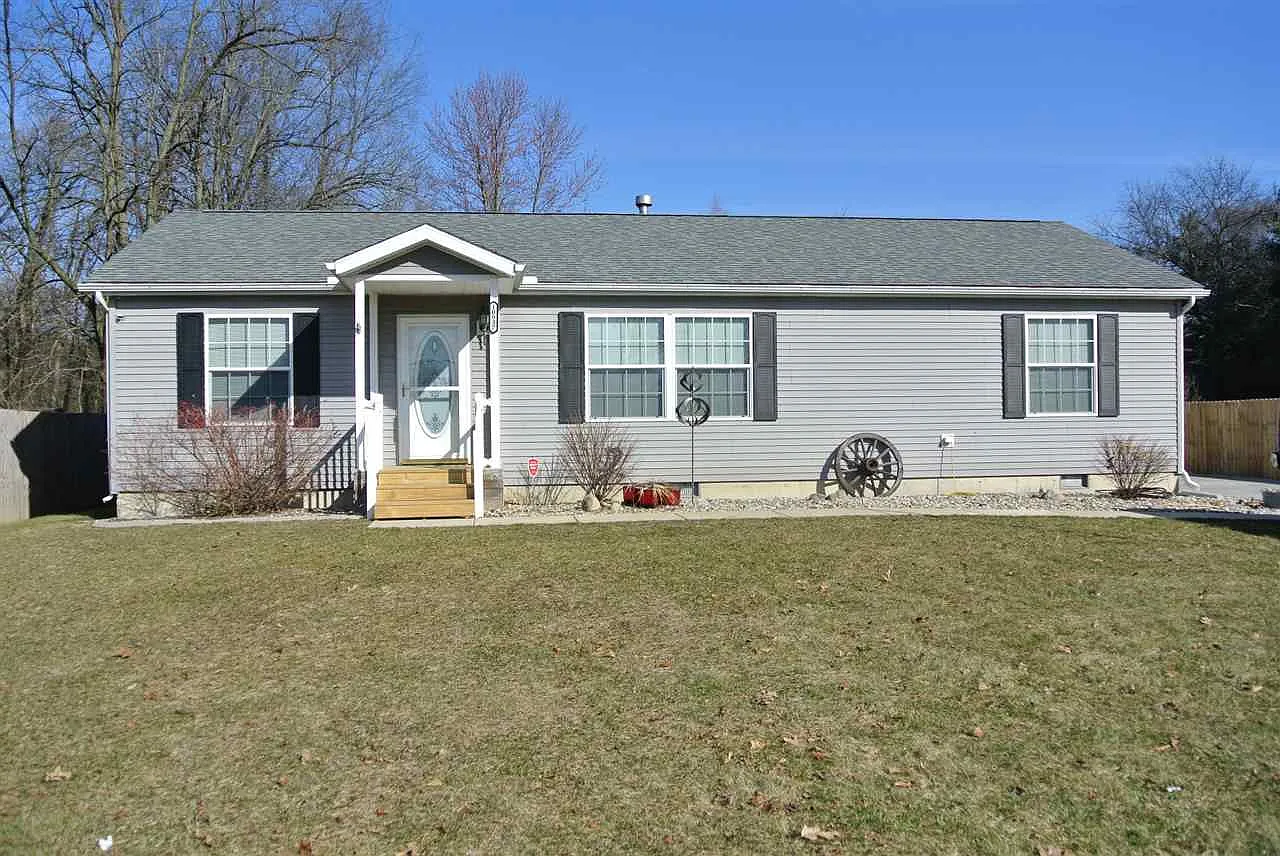 10937 Curtis St photo 1