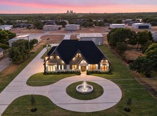 2931 N Mockingbird Ln, Midlothian, TX 76065