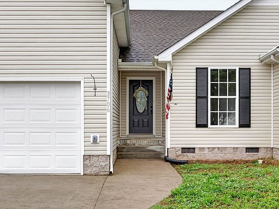 4th image of 3706 Nadia Dr