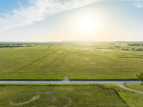 7 N 260th Rd, Beggs, OK 74421