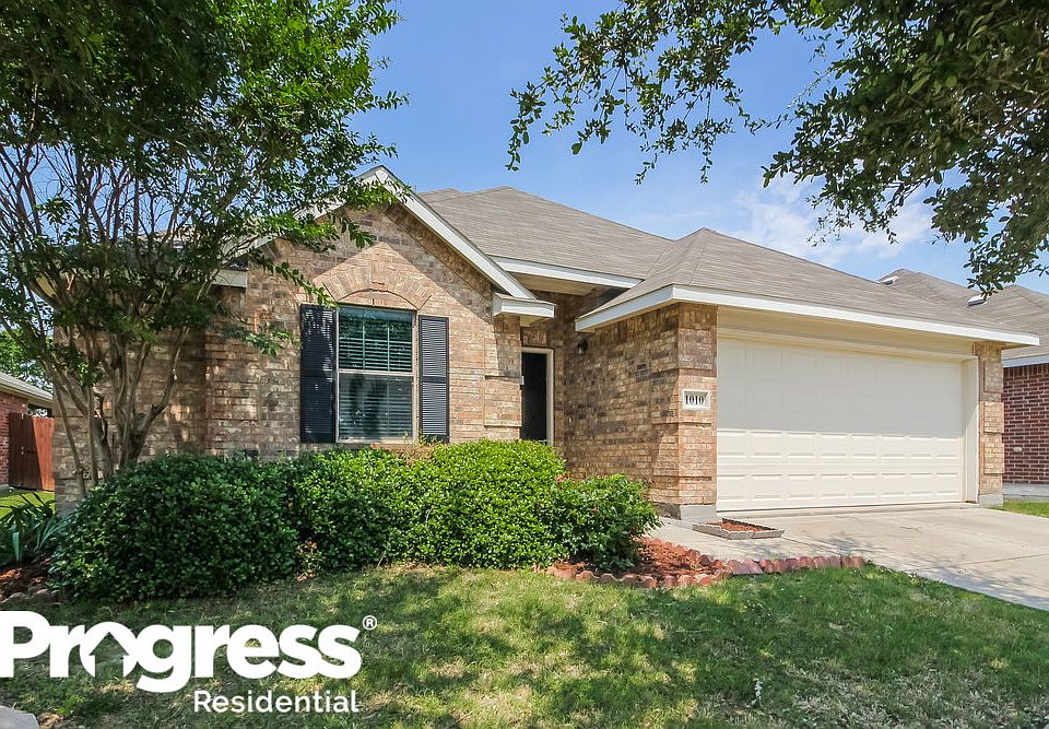 1st image of 1010 English Ivy Dr